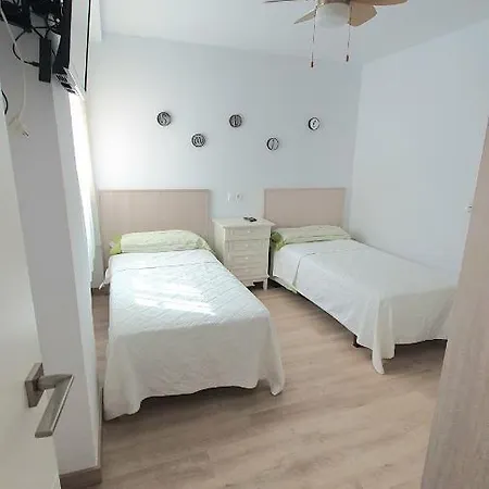 Apartment Apartamento En 1ª Linea De Playa, Edf Diana I *