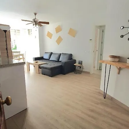 Apartment Apartamento En 1ª Linea De Playa, Edf Diana I