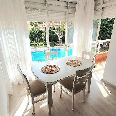 Apartment Apartamento En 1ª Linea De Playa, Edf Diana I *